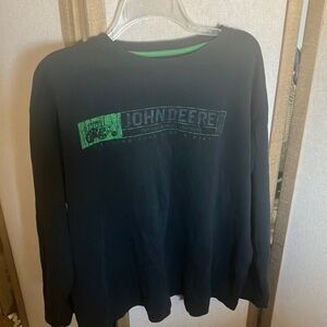 FINAL MARKDOWN John Deere Black pullover with Green Logo xxl